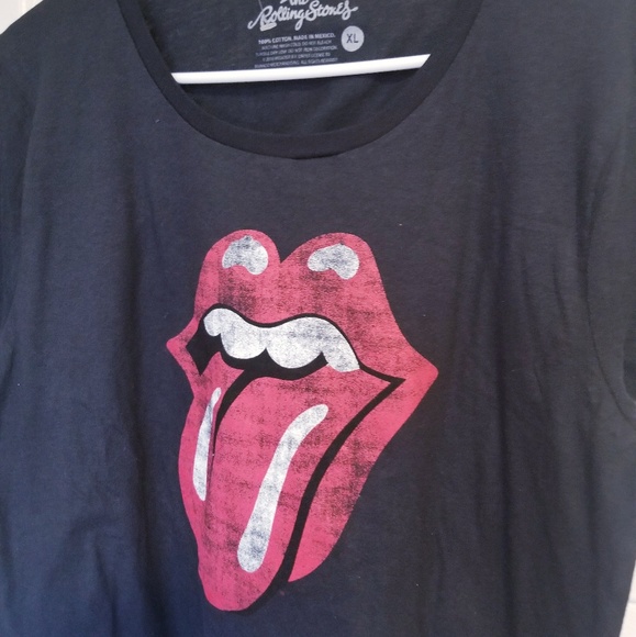 THE ROLLING STONES WOMEN'S CAUSAL TOP - Picture 2 of 2